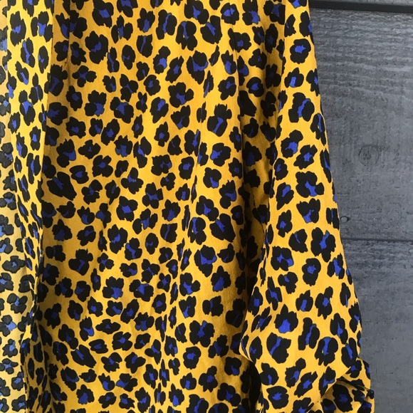 Silk and Salt Yellow Leopard print jacket. NWT size M - Picture 3 of 6